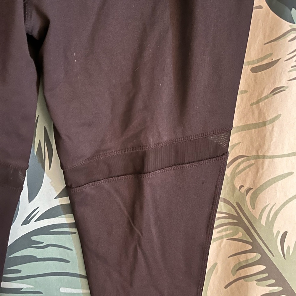 Mesh insert legging - Picture 4 of 5